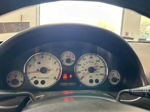 Used 2002 MAZDA MX-5 Miata image 11