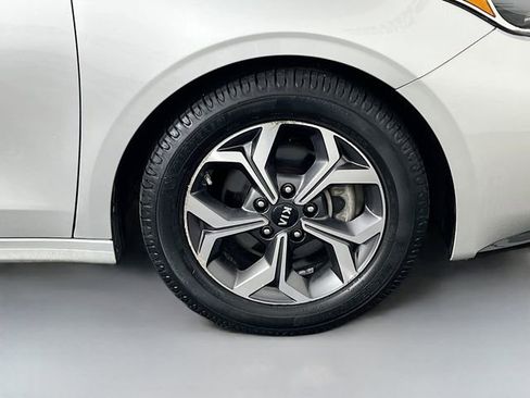 Used 2021 Kia Forte LXS FWD image 31