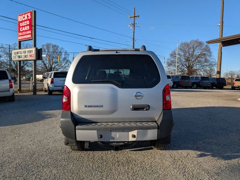 Used 2011 Nissan Xterra S image 6