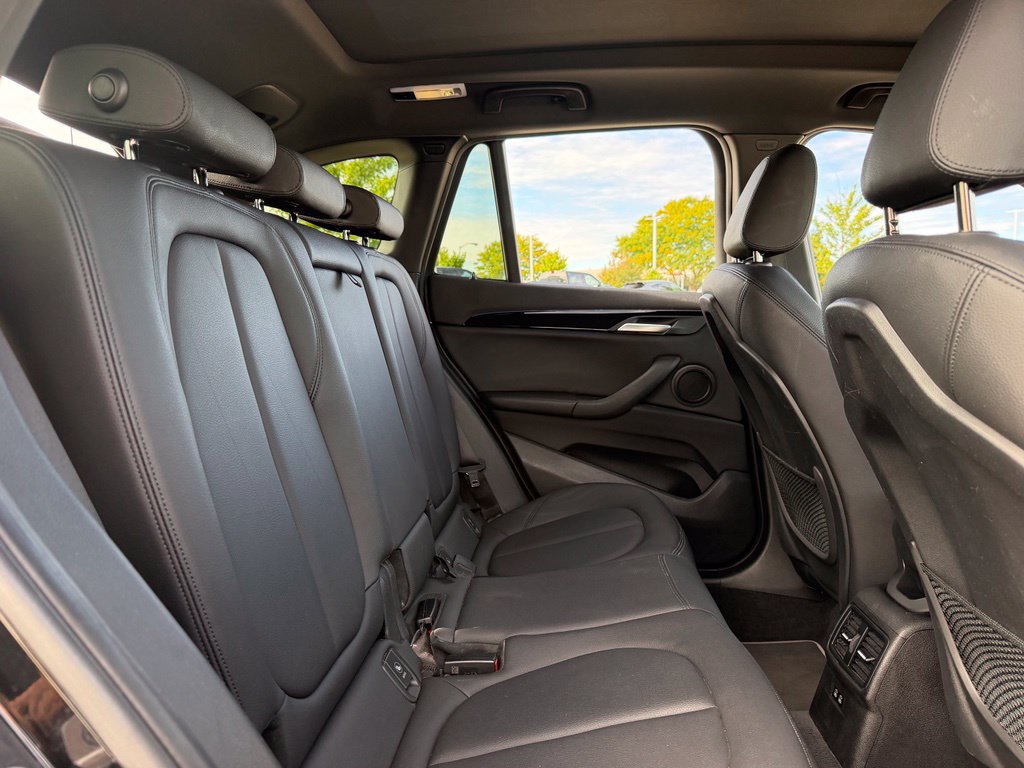 Used 2022 BMW X1 xDrive28i AWD/4WD image 19