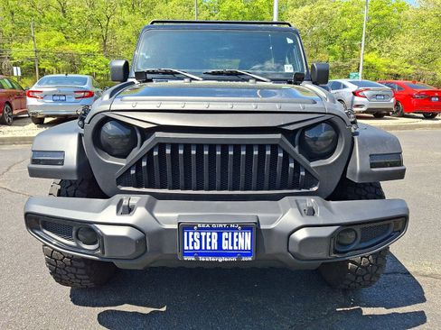 Used 2022 Jeep Wrangler Unlimited Sport AWD/4WD image 2