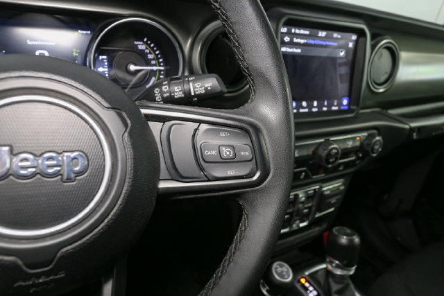Used 2023 Jeep Wrangler Unlimited w/ 8.4" Radio Group AWD/4WD image 32