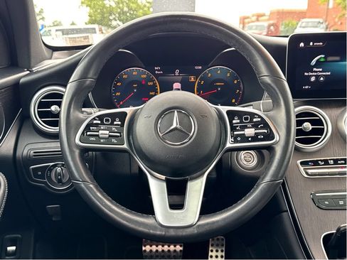 Used 2022 Mercedes-Benz GLC 300 4MATIC w/ AMG Line image 14