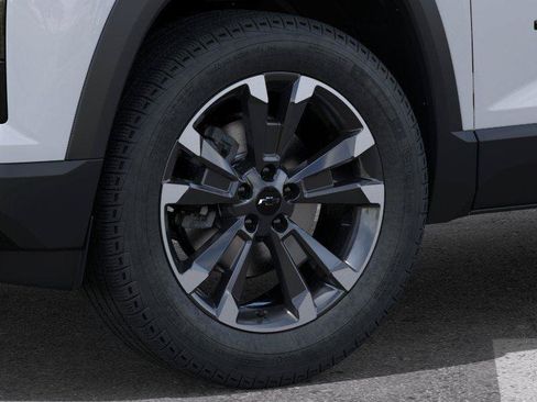 New 2027 Chevrolet Equinox RS w/ Safety and Technology Package FWD image 9