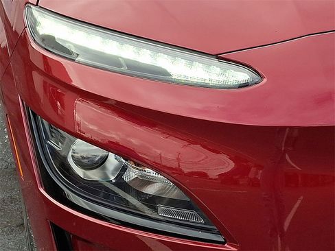 Used 2023 Hyundai Kona SEL image 12