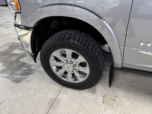 Used 2019 RAM 2500 Limited image 11