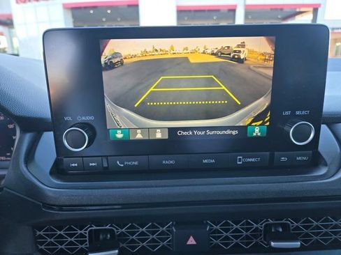 Used 2025 Honda Accord SE image 14