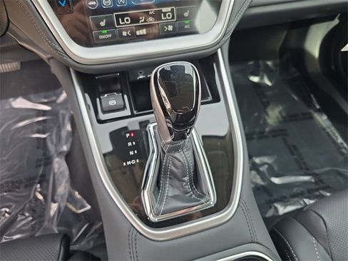 Used 2025 Subaru Legacy Limited w/ Popular Package #3 image 21