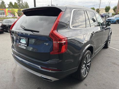 Used 2021 Volvo XC90 T5 Momentum w/ Advanced Package AWD/4WD image 9