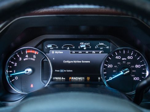 Used 2017 Ford F350 Platinum image 14