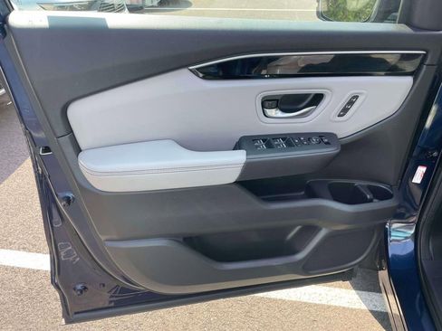 Certified 2024 Honda Pilot EX-L image 19