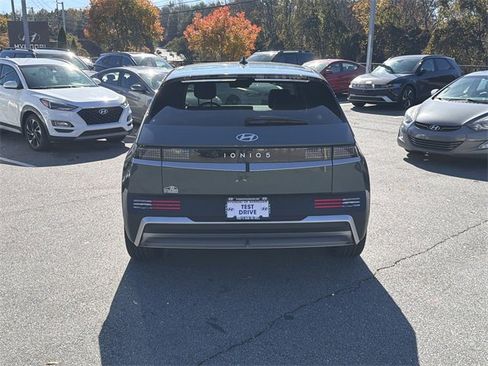 New 2026 Hyundai Ioniq 5 SEL image 6