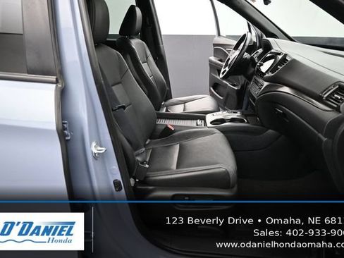 Used 2023 Honda Passport EX-L image 42