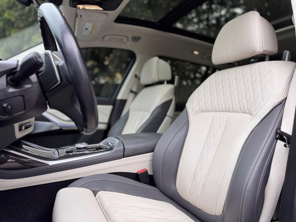 Used 2023 BMW X7 M60i w/ Executive Package AWD/4WD image 20