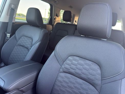 New 2026 Nissan Pathfinder SV AWD/4WD image 27