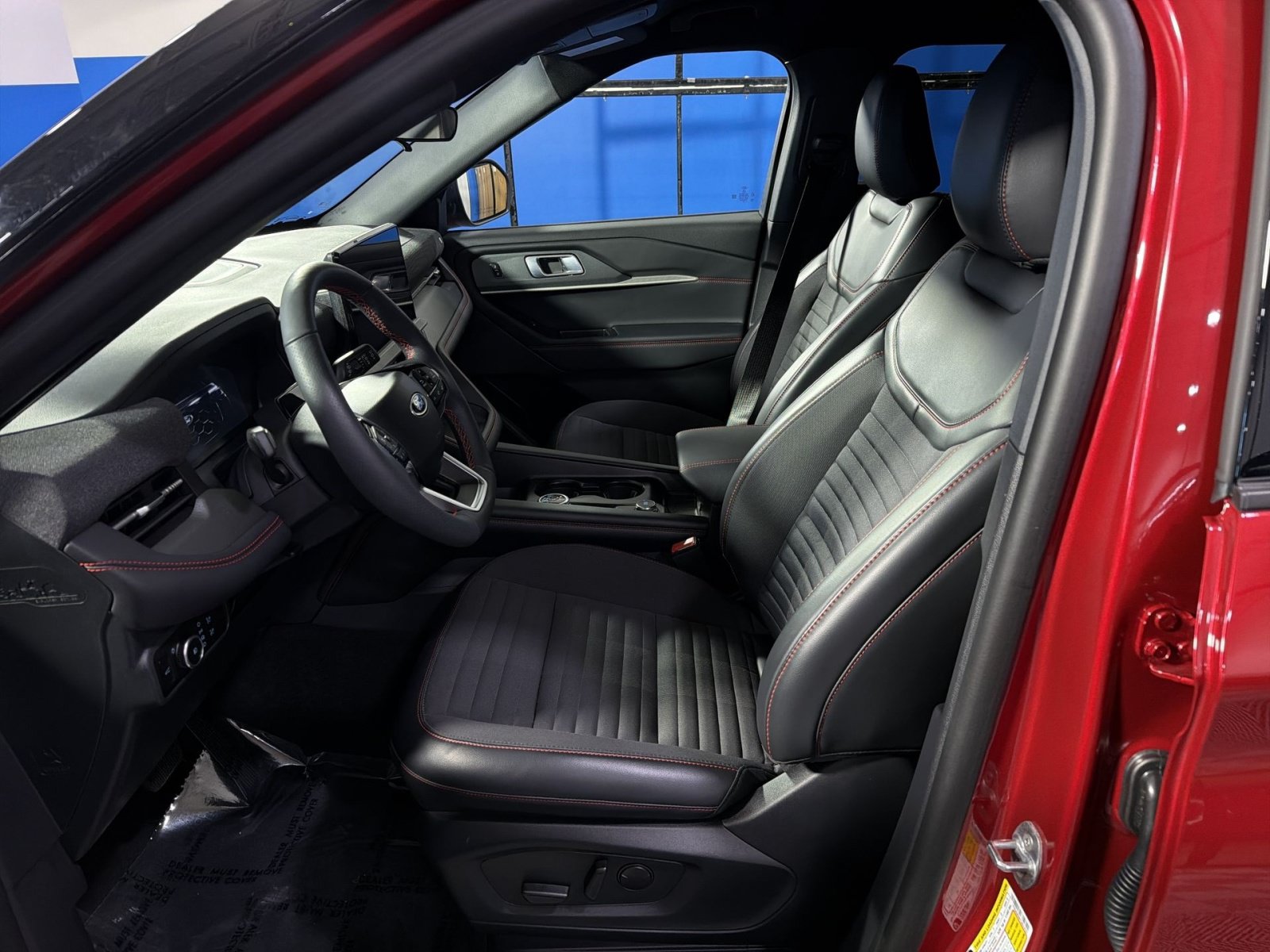 Used 2026 Ford Explorer ST-Line w/ ST-Line Street Pack AWD/4WD image 23