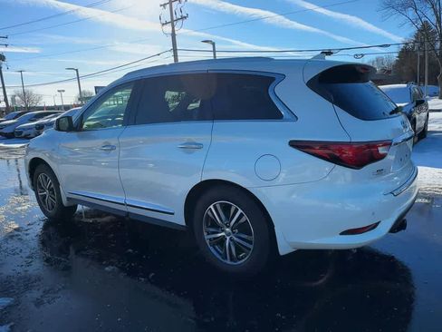 Used 2017 INFINITI QX60 w/ Premium Plus Package image 6