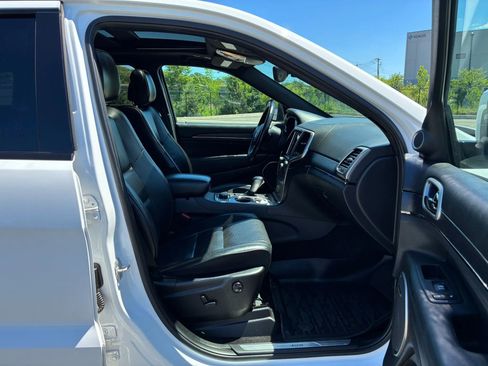 Used 2018 Jeep Grand Cherokee High Altitude AWD/4WD image 14