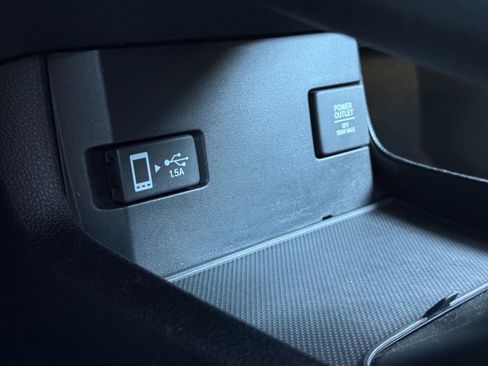 Used 2021 Honda Civic EX image 30