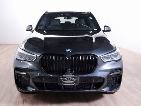 Used 2022 BMW X5 xDrive45e image 2