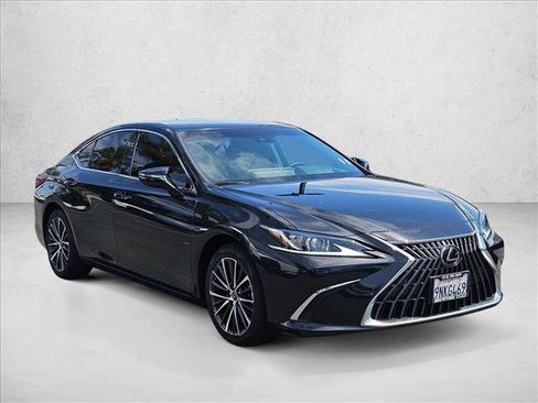Certified 2024 Lexus ES 350 w/ Premium Package FWD image 5