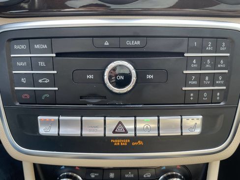 Used 2019 Mercedes-Benz CLA 250 4MATIC image 33