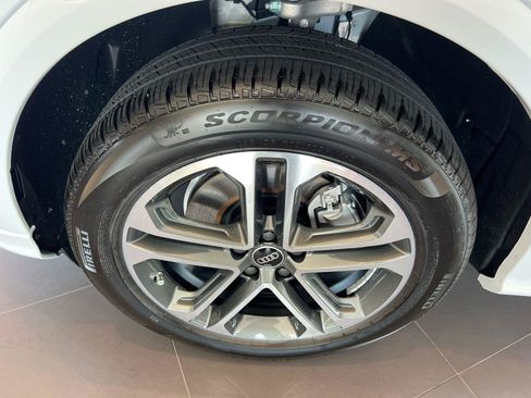 New 2026 Audi Q5 Premium Plus AWD/4WD image 10