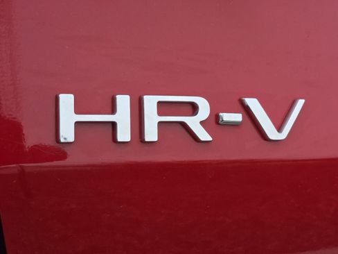 Certified 2024 Honda HR-V Sport image 8