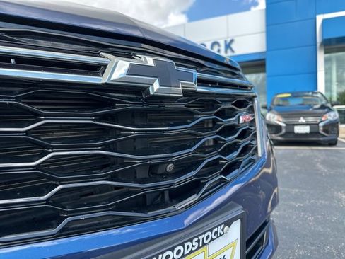 Used 2022 Chevrolet Equinox RS w/ RS Leather Package image 9