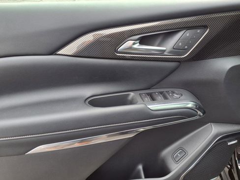 New 2025 Chevrolet Traverse High Country w/ LPO, Floor Liner Package image 10