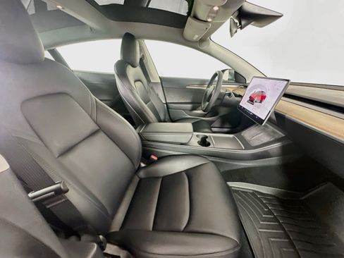 Used 2022 Tesla Model 3 Long Range AWD/4WD image 31