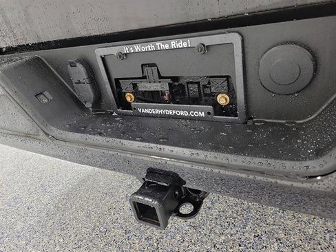 Used 2021 Chevrolet Silverado 1500 RST image 10