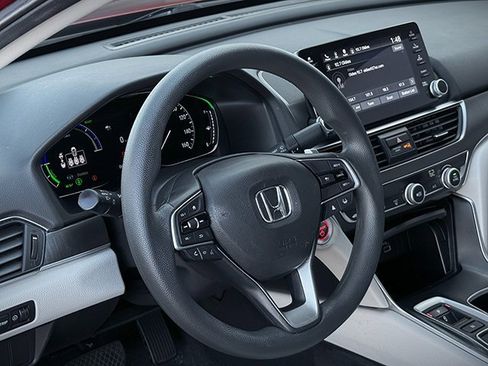 Used 2022 Honda Accord Hybrid image 19