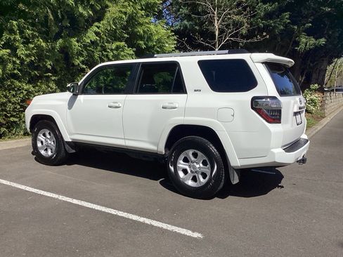 Used 2023 Toyota 4Runner SR5 RWD image 9