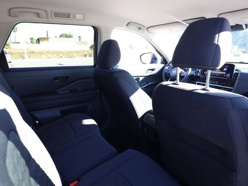 New 2025 Nissan Pathfinder SV w/ Cargo Package image 17