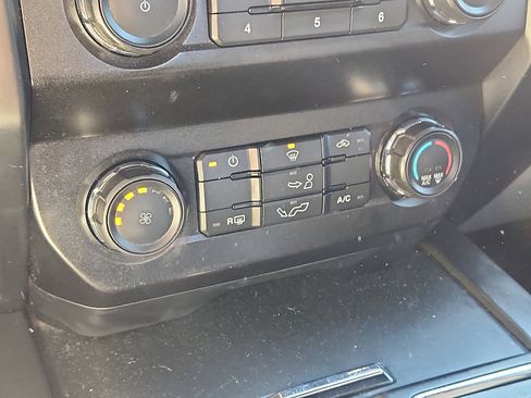 Used 2019 Ford F150 XL w/ Equipment Group 101A Mid image 16