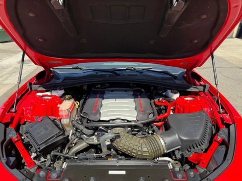 Used 2016 Chevrolet Camaro SS image 22