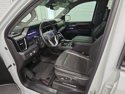 Certified 2024 GMC Sierra 1500 Denali w/ Technology Package AWD/4WD image 11