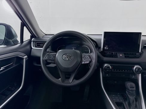Certified 2024 Toyota RAV4 XLE AWD/4WD image 20