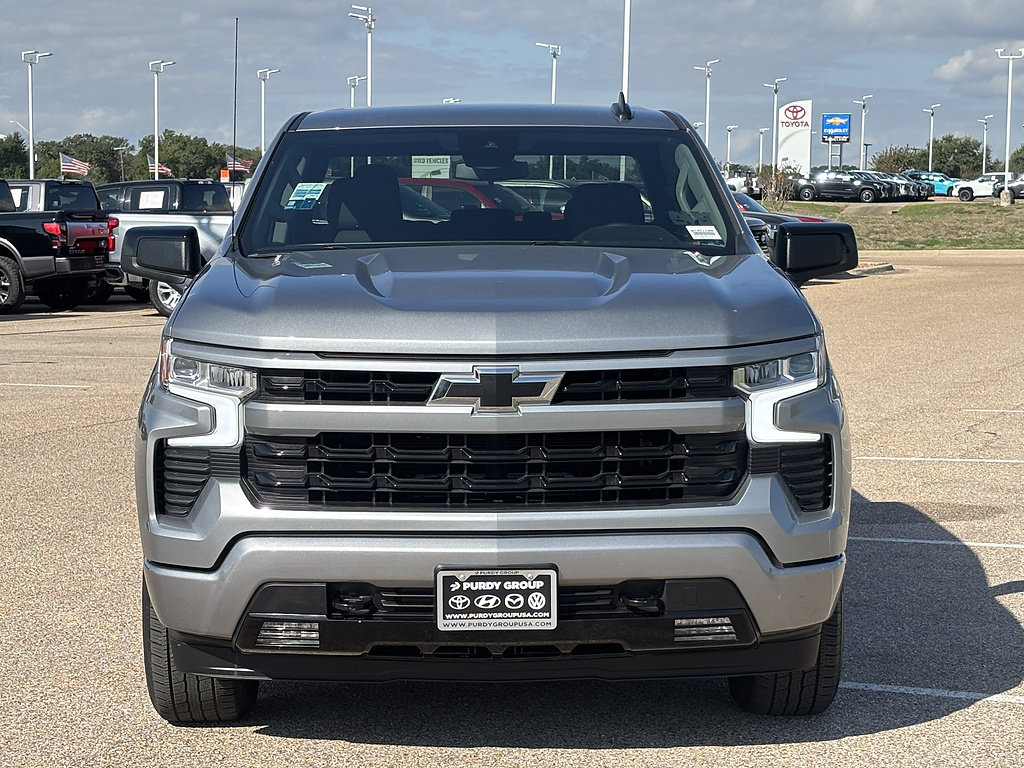 Used 2024 Chevrolet Silverado 1500 RST w/ LPO, Liner Protection Package AWD/4WD image 3