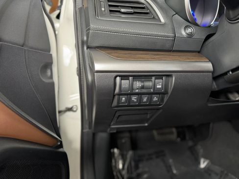 Used 2019 Subaru Outback 3.6R Touring w/ Popular Package #3A AWD/4WD image 27