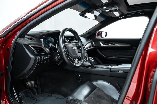 Used 2016 Cadillac CTS V w/ Luxury Package RWD image 16