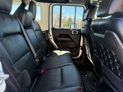 Used 2020 Jeep Wrangler Unlimited Rubicon image 13