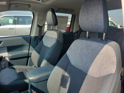 New 2025 Ford Maverick XLT w/ XLT Luxury Package image 18