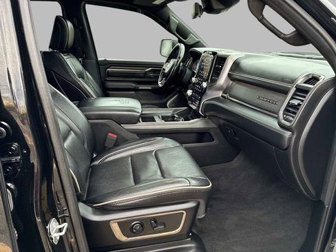 Used 2021 RAM 1500 Limited w/ Night Edition AWD/4WD image 9