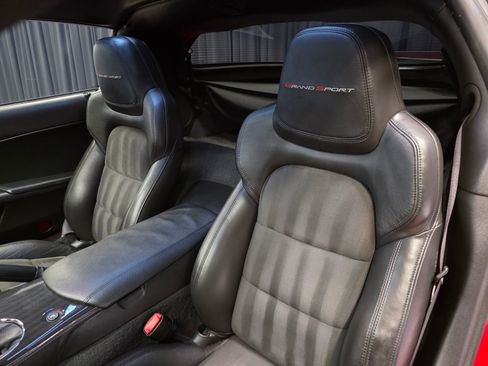 Used 2012 Chevrolet Corvette Grand Sport w/ 3LT Preferred Equipment Group image 17