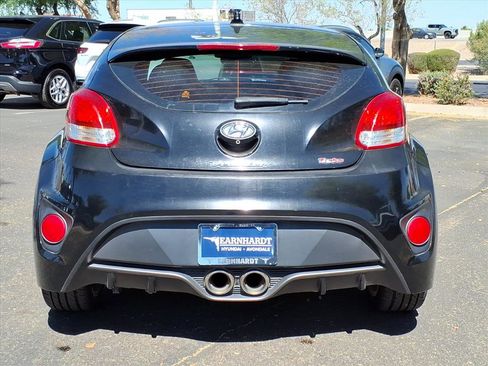 Used 2016 Hyundai Veloster Turbo image 4