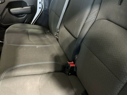 Used 2022 Jeep Wrangler Unlimited Rubicon 4xe image 5