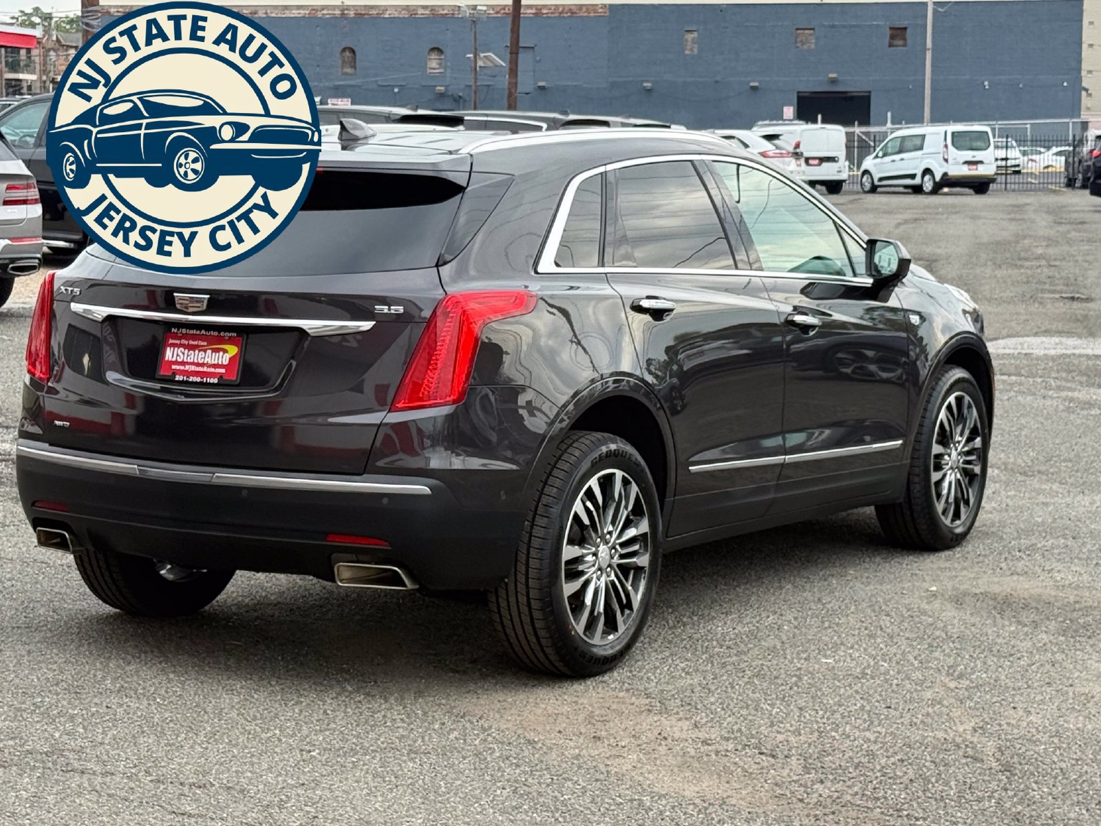 Used 2018 Cadillac XT5 Premium Luxury w/ Driver Assist Package AWD/4WD image 14