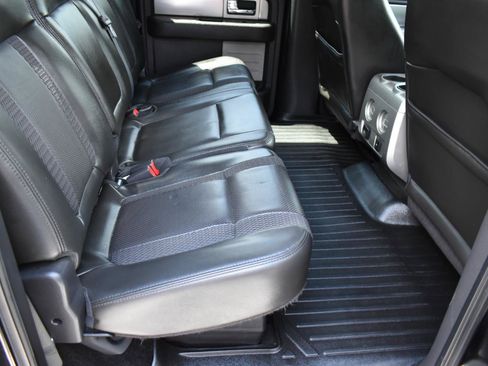 Used 2014 Ford F150 Raptor w/ Equipment Group 801A Luxury AWD/4WD image 29